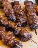 BROCHETTE DE BOEUF